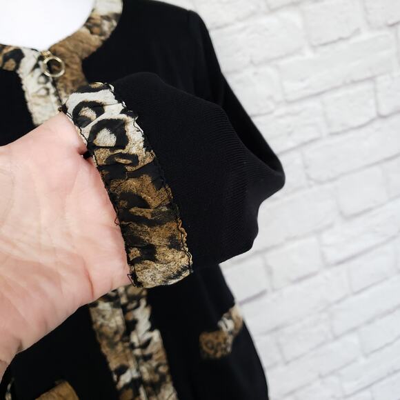 Exclusively Misook Black Full Zip Front Jacket Animal Print Trim Pockets Size XS - Picture 6 of 13